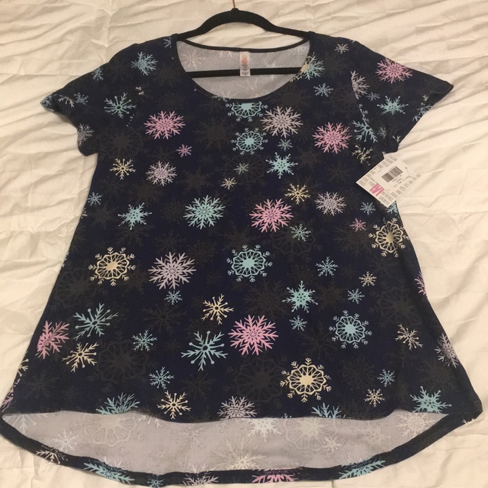 Lularoe Classic T-size Medium, NWT